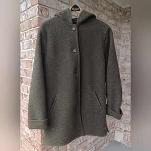 Giesswien Hooded Wool Coat
